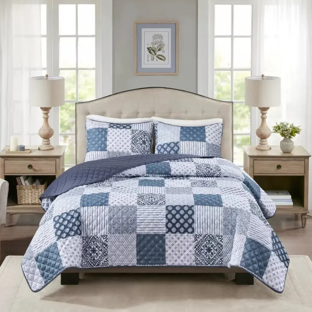 Patchwork Farmhouse Quilt & Navy Sheet Set F/Q